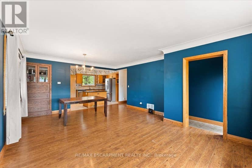 721 Broadway Street — photo 12 of 40