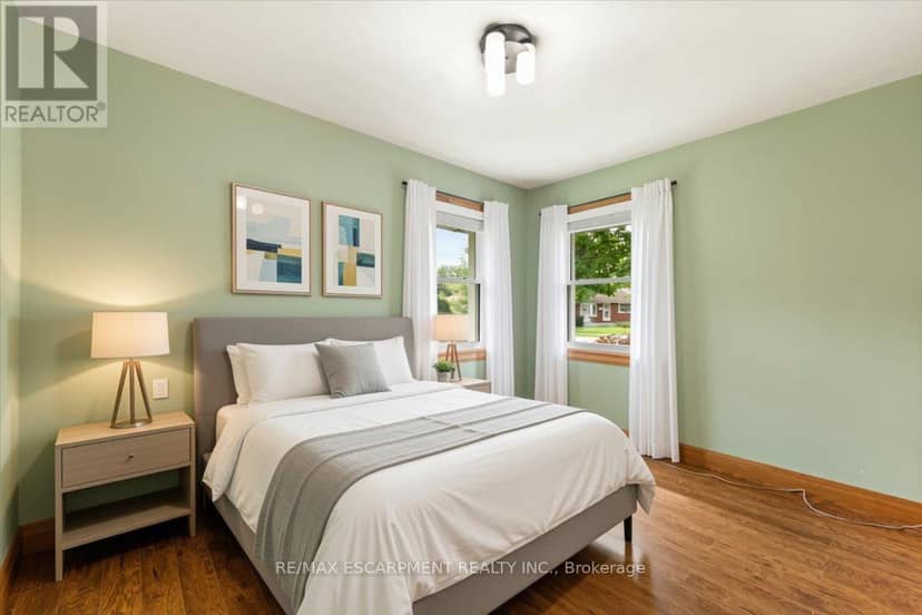 721 Broadway Street — photo 24 of 40
