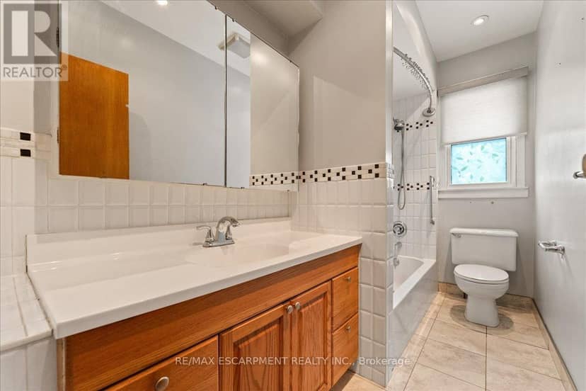 721 Broadway Street — photo 30 of 40