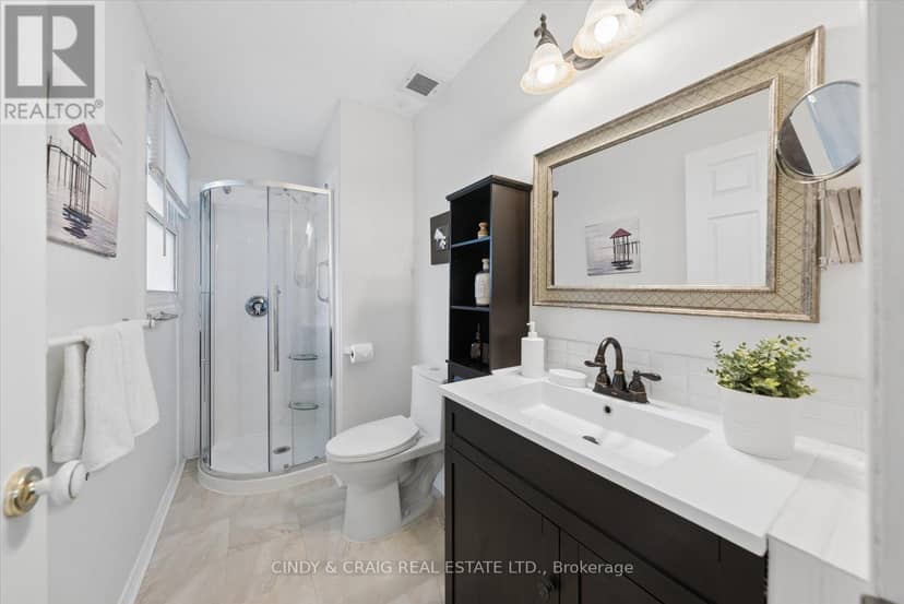 488 McConnell Drive — photo 14 of 21