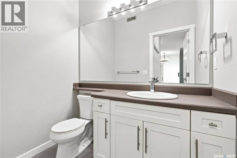5306 Watson WAY — photo 18 of 40
