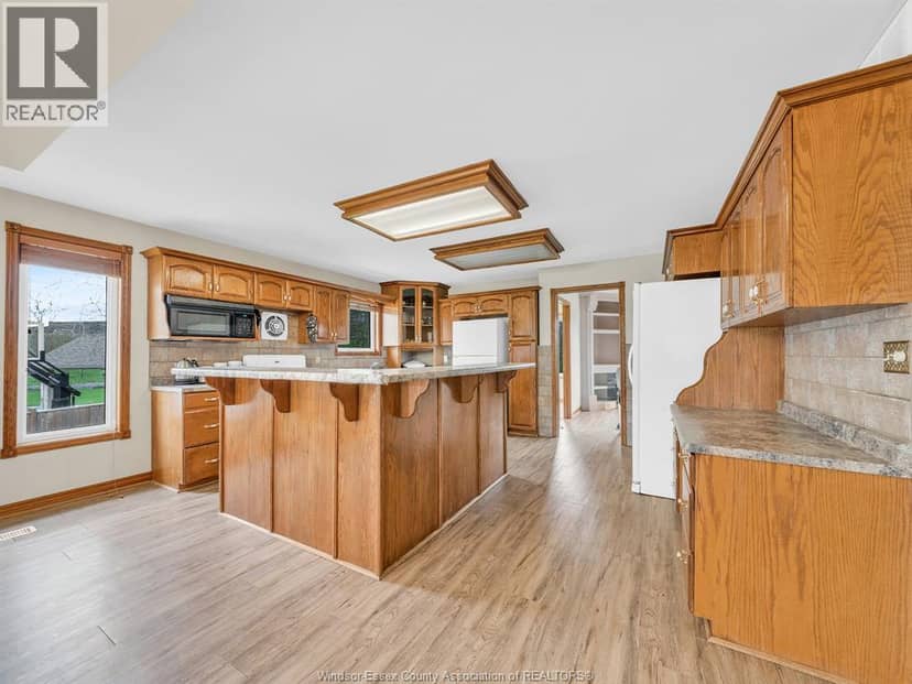 43 Sandy Lake DRIVE — photo 24 of 40