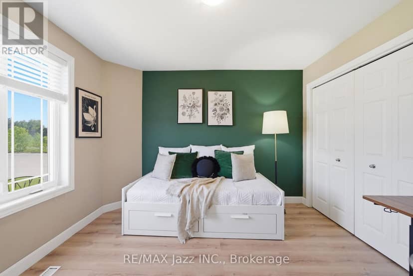 1 Cooper Court — photo 6 of 40