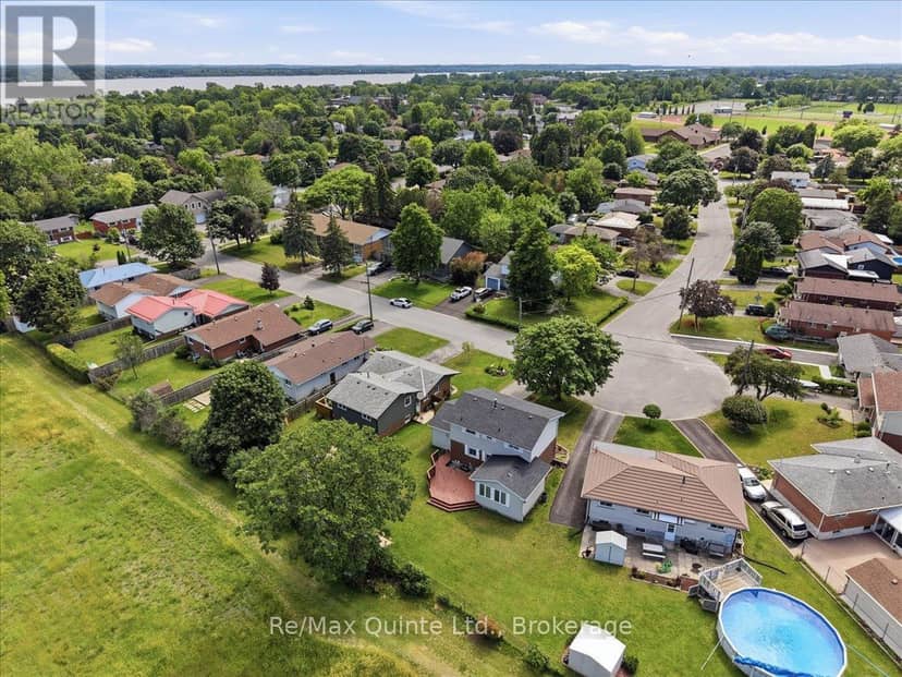 15 Robertson Lane — photo 40 of 40