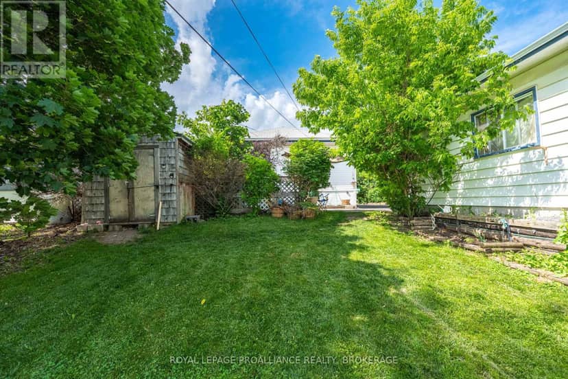 260 Elmwood Street — photo 37 of 40