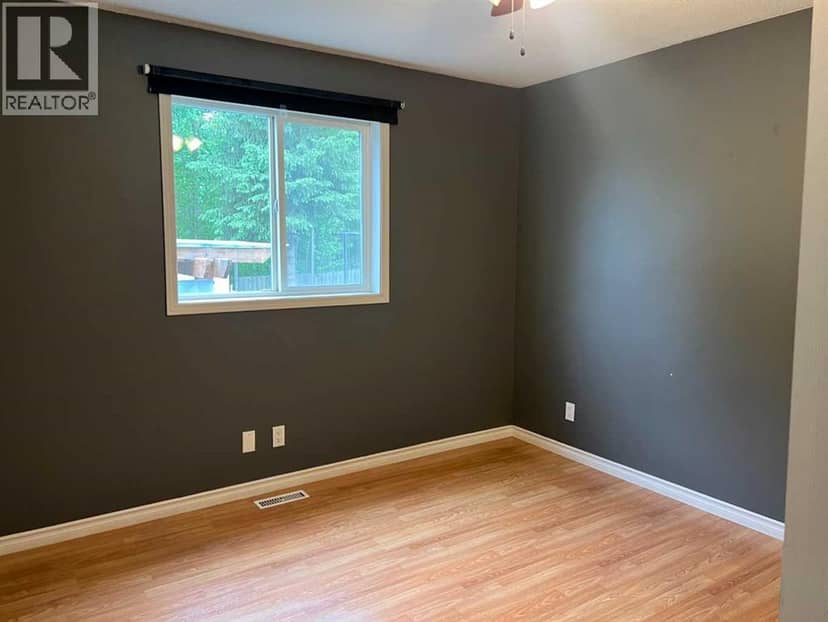 307 8 Avenue — photo 17 of 35