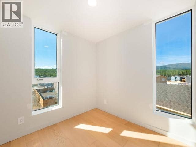 1-244 Witch Hazel Drive — photo 13 of 25