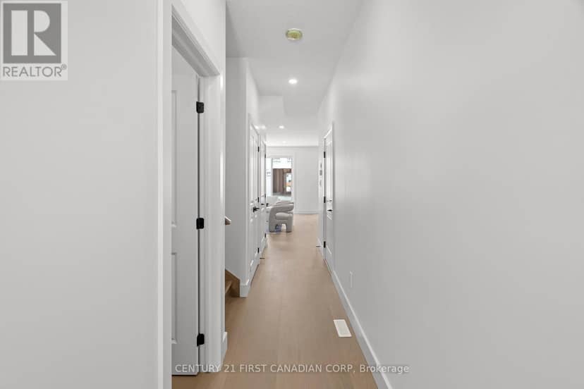 10 (15) - 147 Scotts Drive, Lucan Biddulph, photo 5