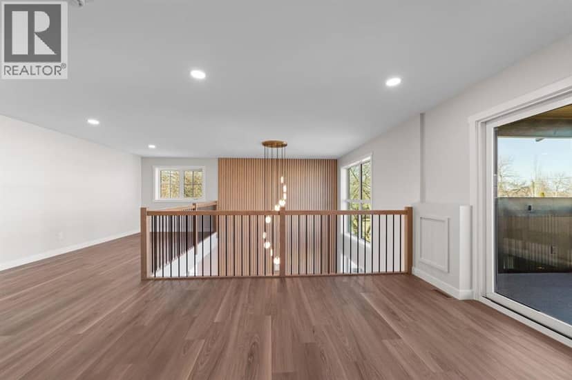 4907 53 Street — photo 12 of 32
