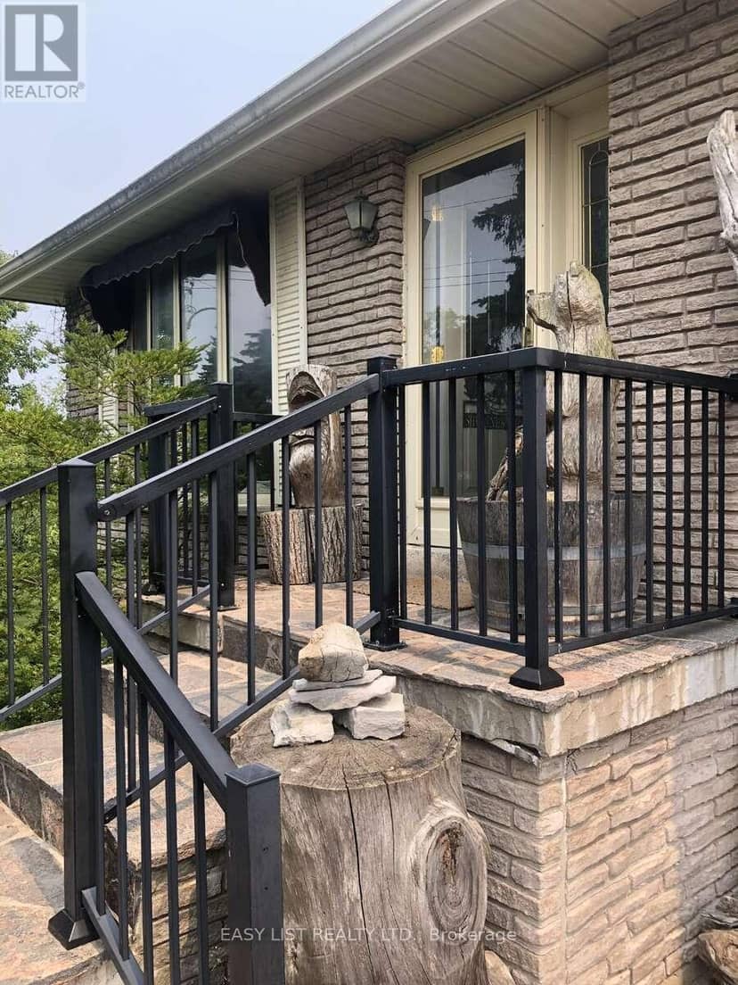 456 Old Surrey Lane, Kawartha Lakes, photo 3