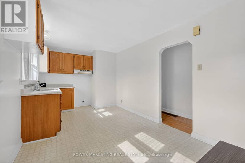 944 Eve Street — photo 15 of 40