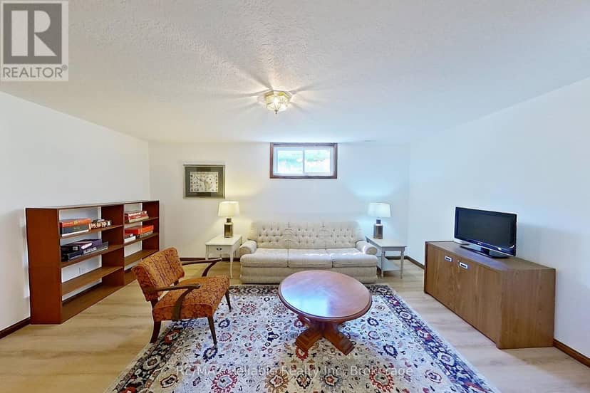 77504 Melena Drive — photo 32 of 40