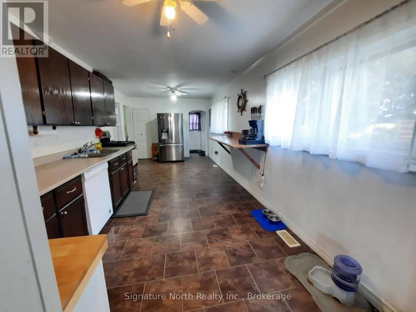 612 Main Street, Greenstone, photo 6