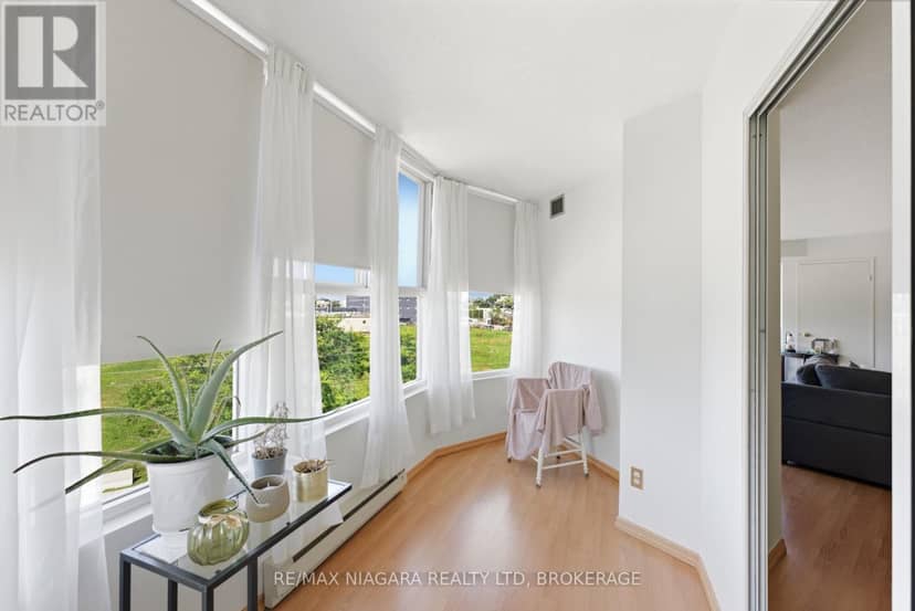 411 - 7 Gale Crescent — photo 11 of 25