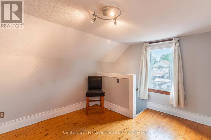 19 Santone Avenue — photo 19 of 33