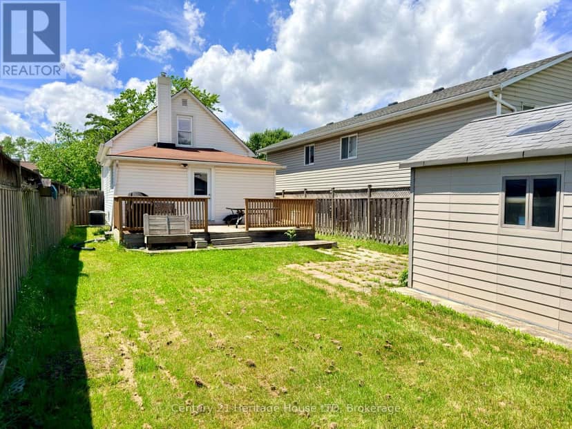 19 Santone Avenue, Welland, photo 3