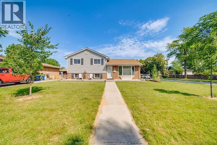 5122 Colbourne Drive — photo 2 of 40