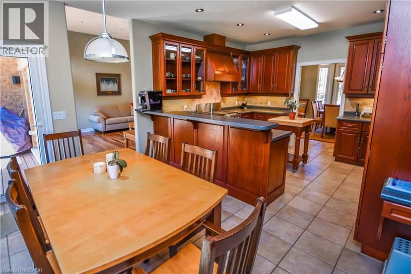 3040 TOWNLINE Road — photo 8 of 38