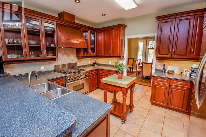 3040 TOWNLINE Road — photo 7 of 38