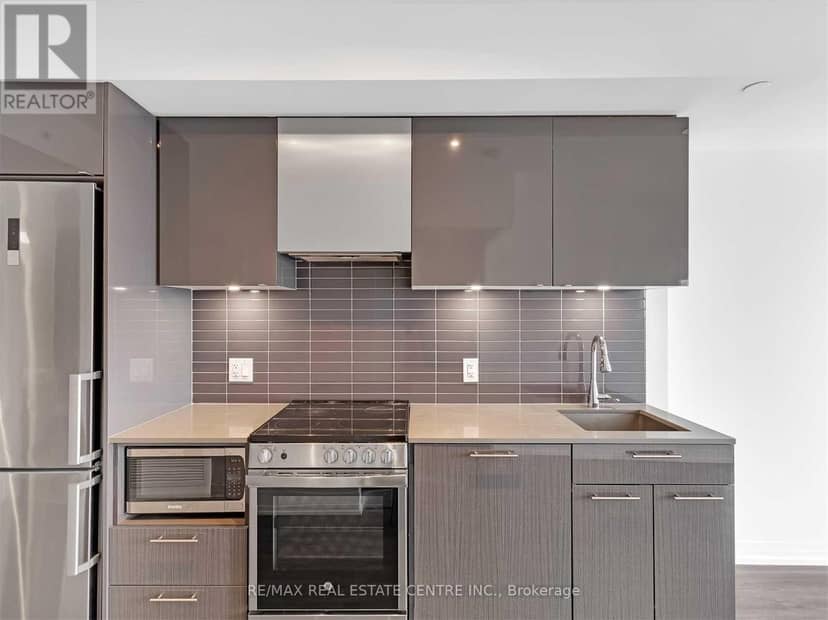 4709 - 251 Jarvis Street — photo 4 of 19