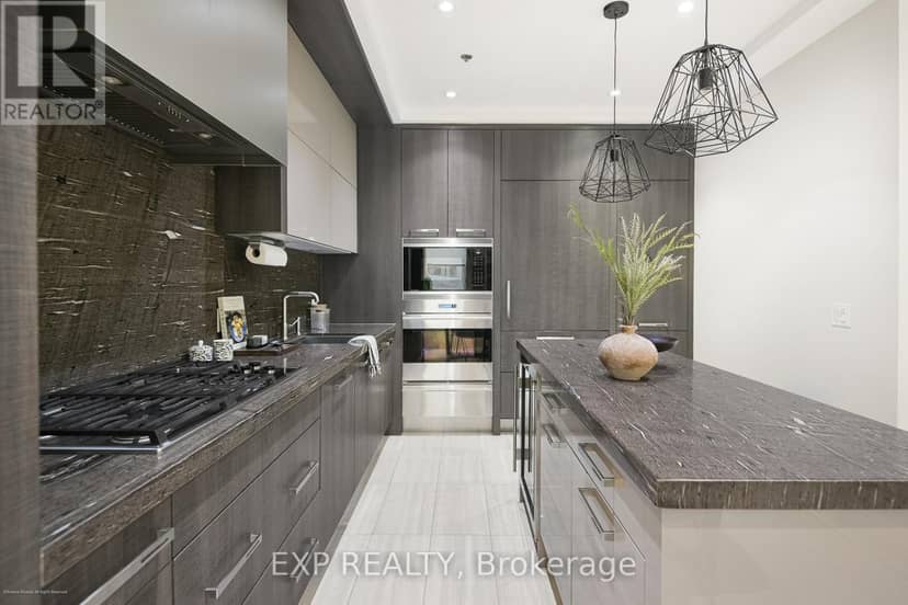 1084 Bay Street — photo 17 of 40