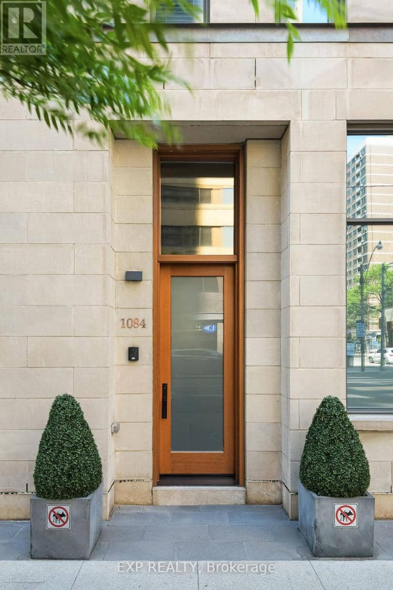 1084 Bay Street — photo 2 of 40