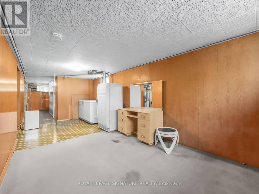 68 Beacham Crescent — photo 13 of 19