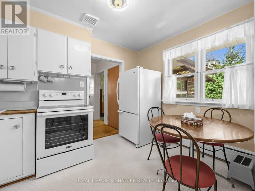 68 Beacham Crescent — photo 7 of 19