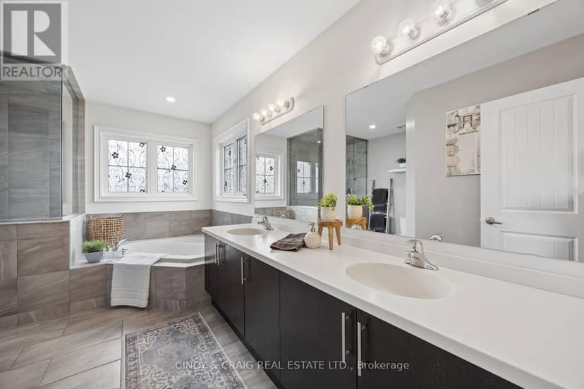 27 Elmer Adams Drive — photo 11 of 18
