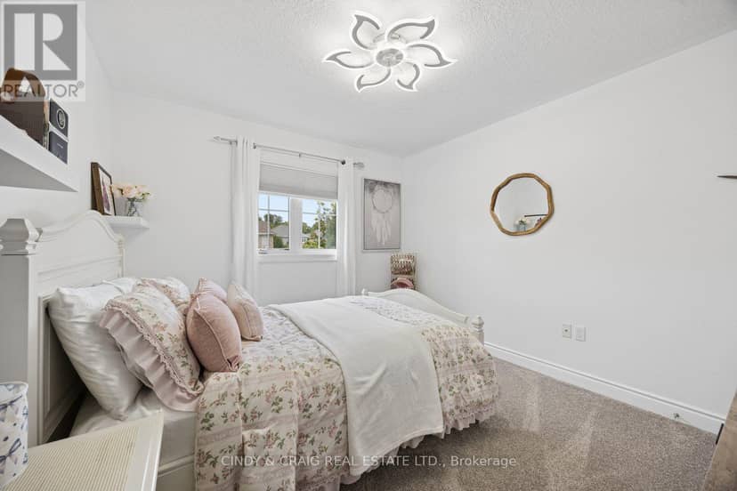 27 Elmer Adams Drive — photo 14 of 18