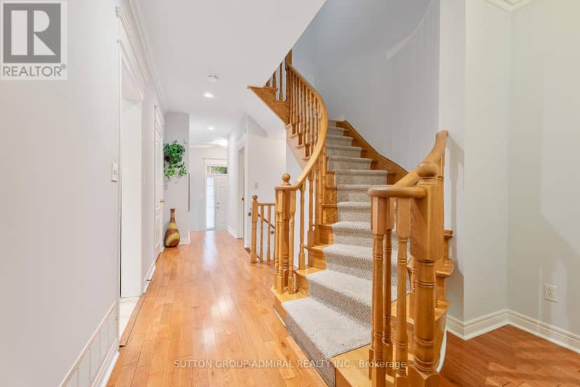 37 Kingsbridge Circle — photo 16 of 40