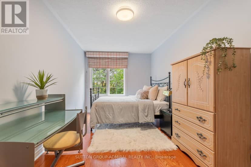 37 Kingsbridge Circle — photo 25 of 40