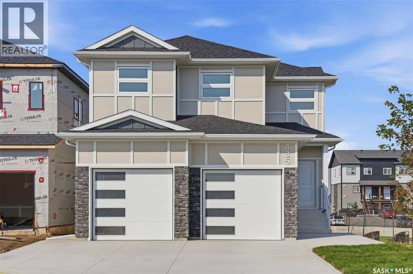 435 Sharma CRESCENT — photo 1 of 40