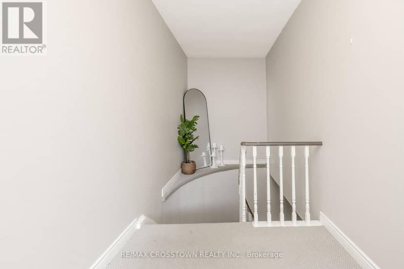 63 Oakridge Drive — photo 20 of 40
