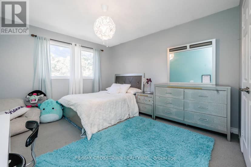 63 Oakridge Drive — photo 26 of 40