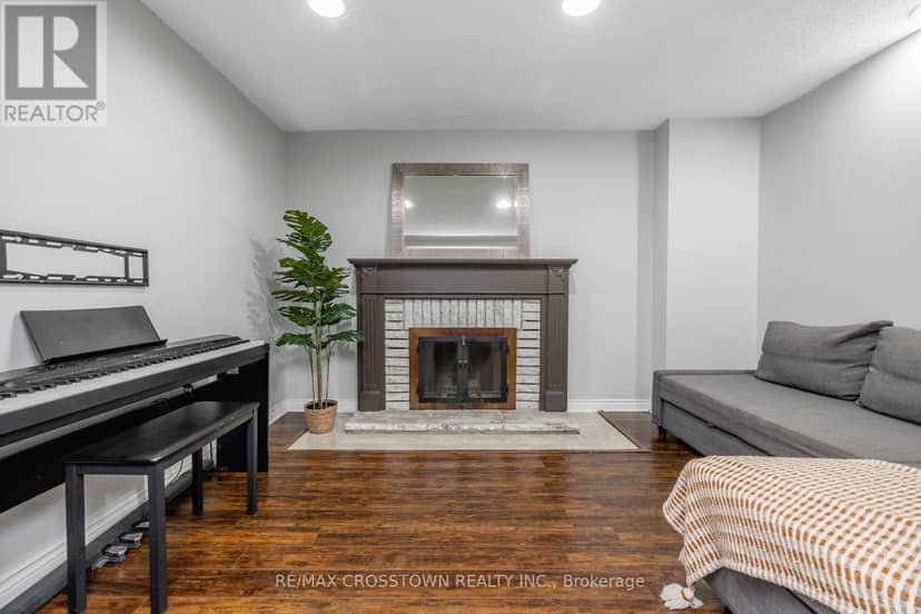 63 Oakridge Drive — photo 36 of 40