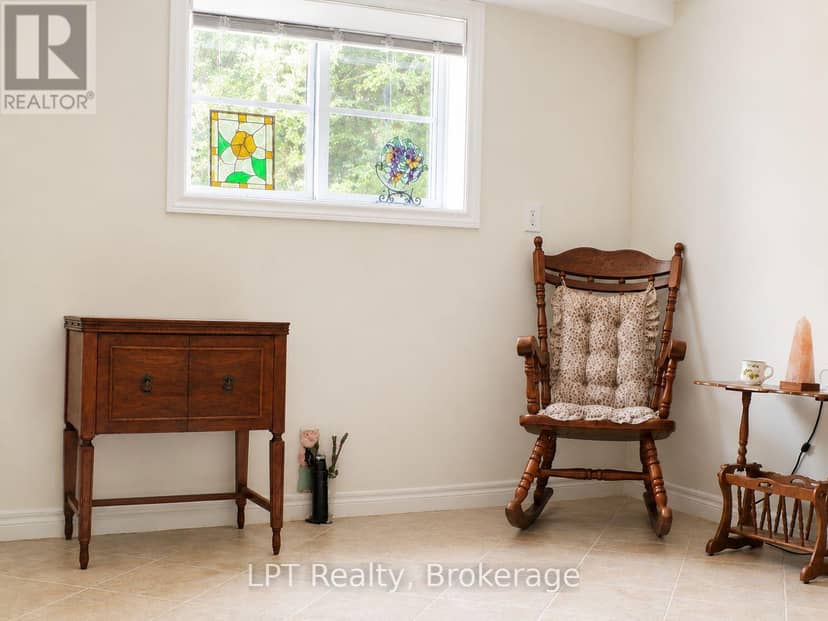 10 Vicari Road — photo 22 of 34