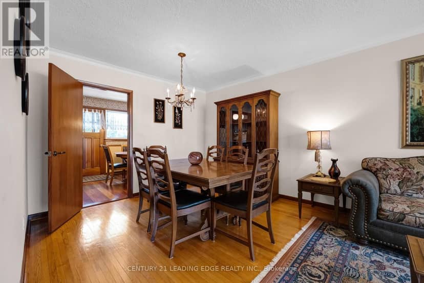 47 Shendale Drive — photo 11 of 40