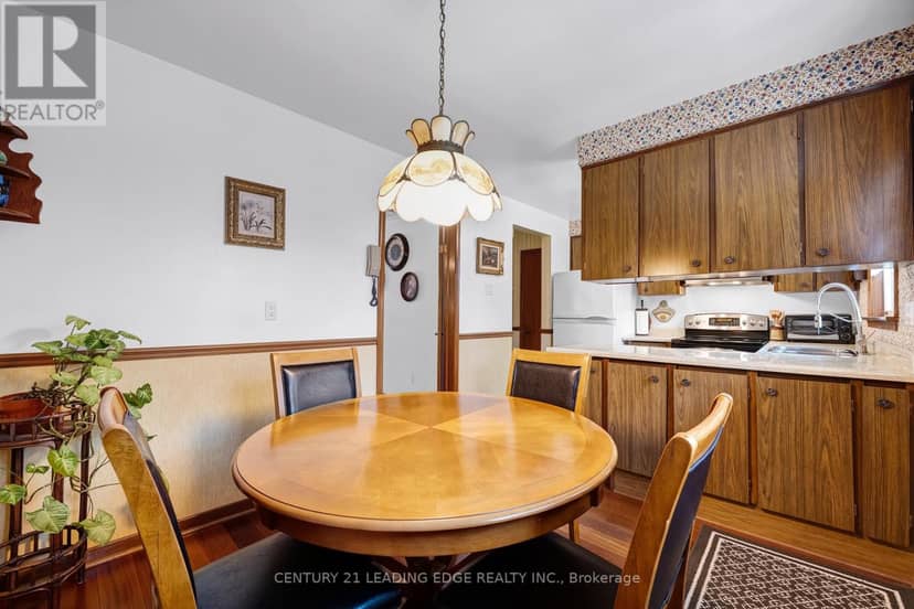 47 Shendale Drive — photo 17 of 40