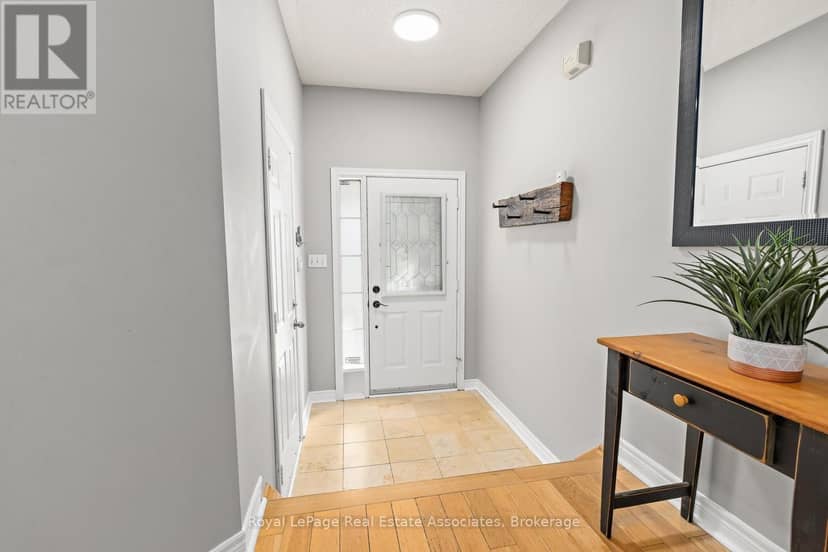 1069 Knotty Pine Grove — photo 4 of 40