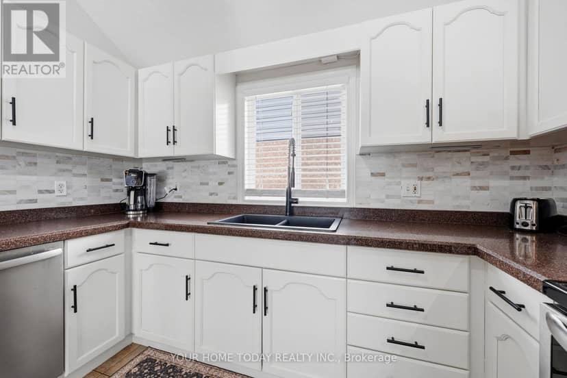 19 Rachlin Drive — photo 15 of 40