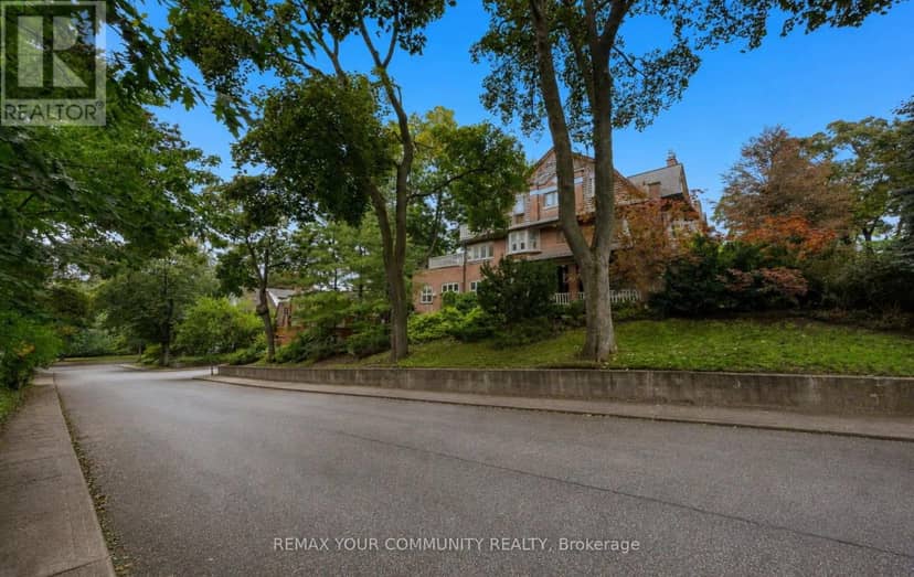 62 Indian Grove, Toronto, photo 3