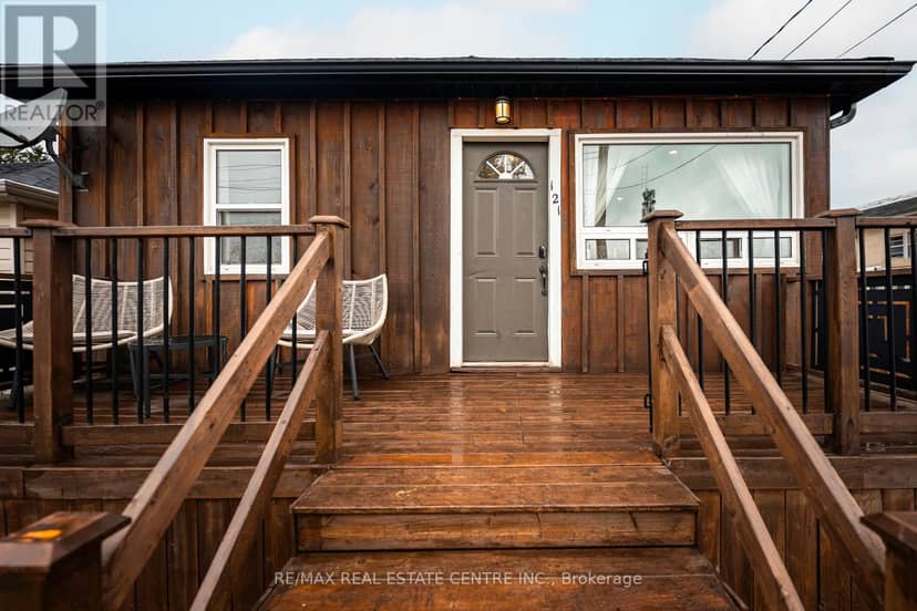 121 Proton Street N, Southgate, photo 3