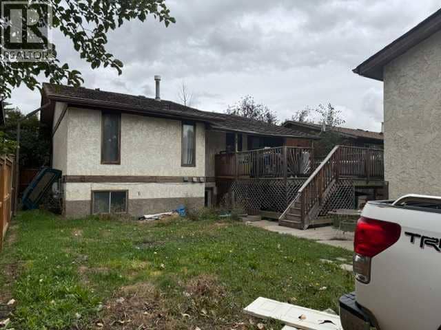903 10 Avenue — photo 13 of 14