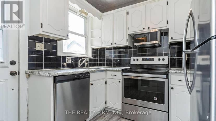 123 Elliott Street, London East, photo 7