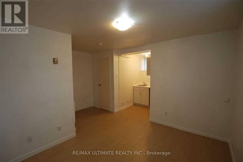 93 Spadina Road — photo 14 of 40