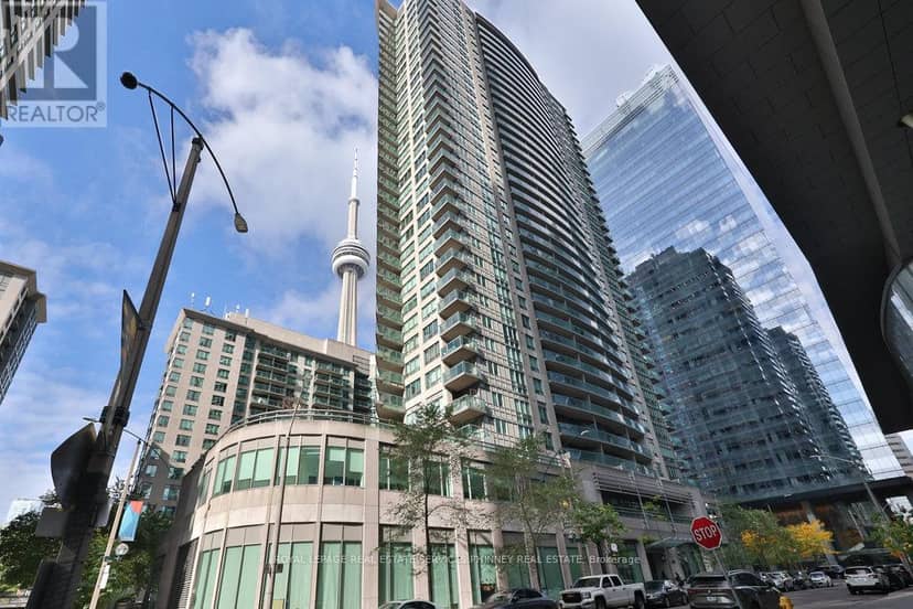 708 - 30 Grand Trunk Crescent — photo 29 of 29