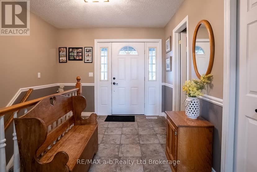 505354 Old Stage Road — photo 9 of 27