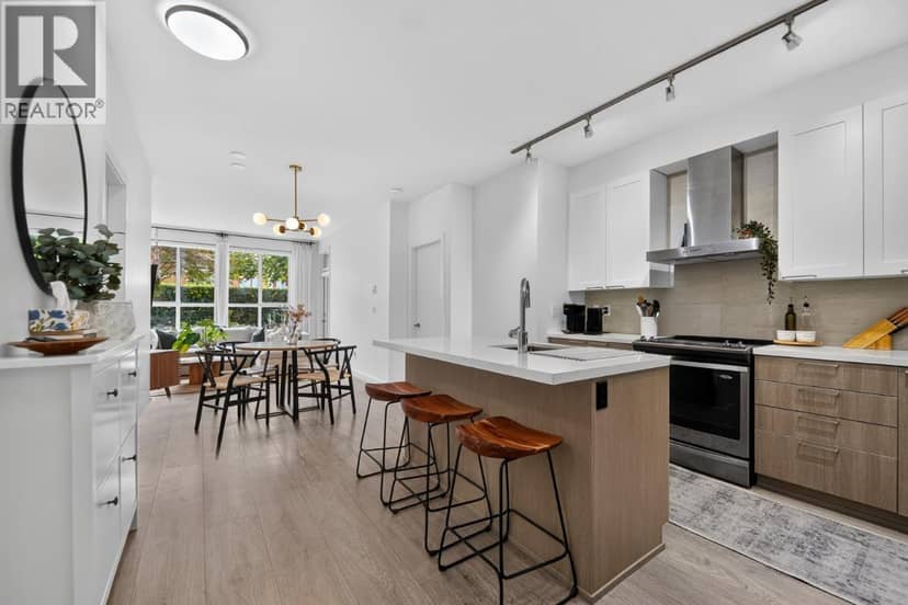103 611 REGAN AVENUE, Coquitlam