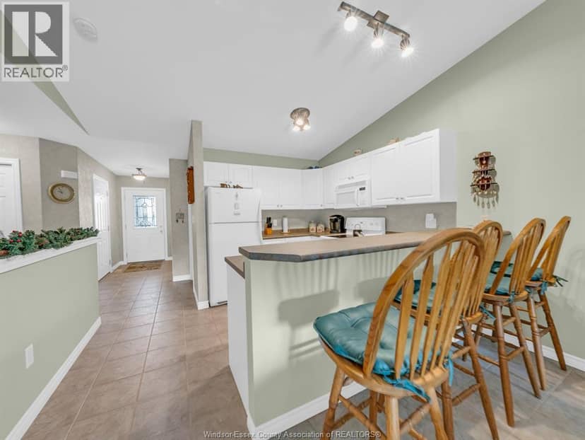 74 GOSFIELD TOWNLINE West — photo 11 of 40